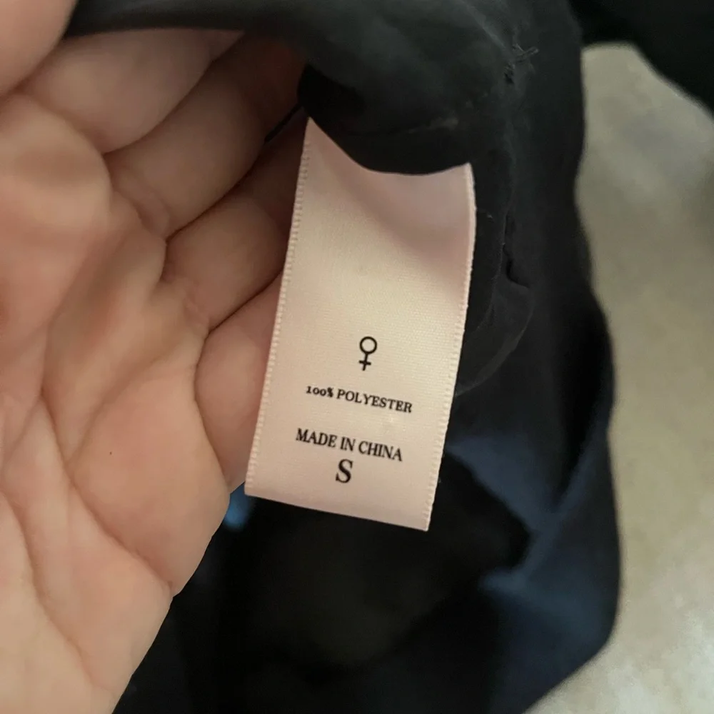 Selkie Ghosted Sweatshirt Memento Mori Gothic Garden Skull Graphic Size Small - Picture 3 of 3